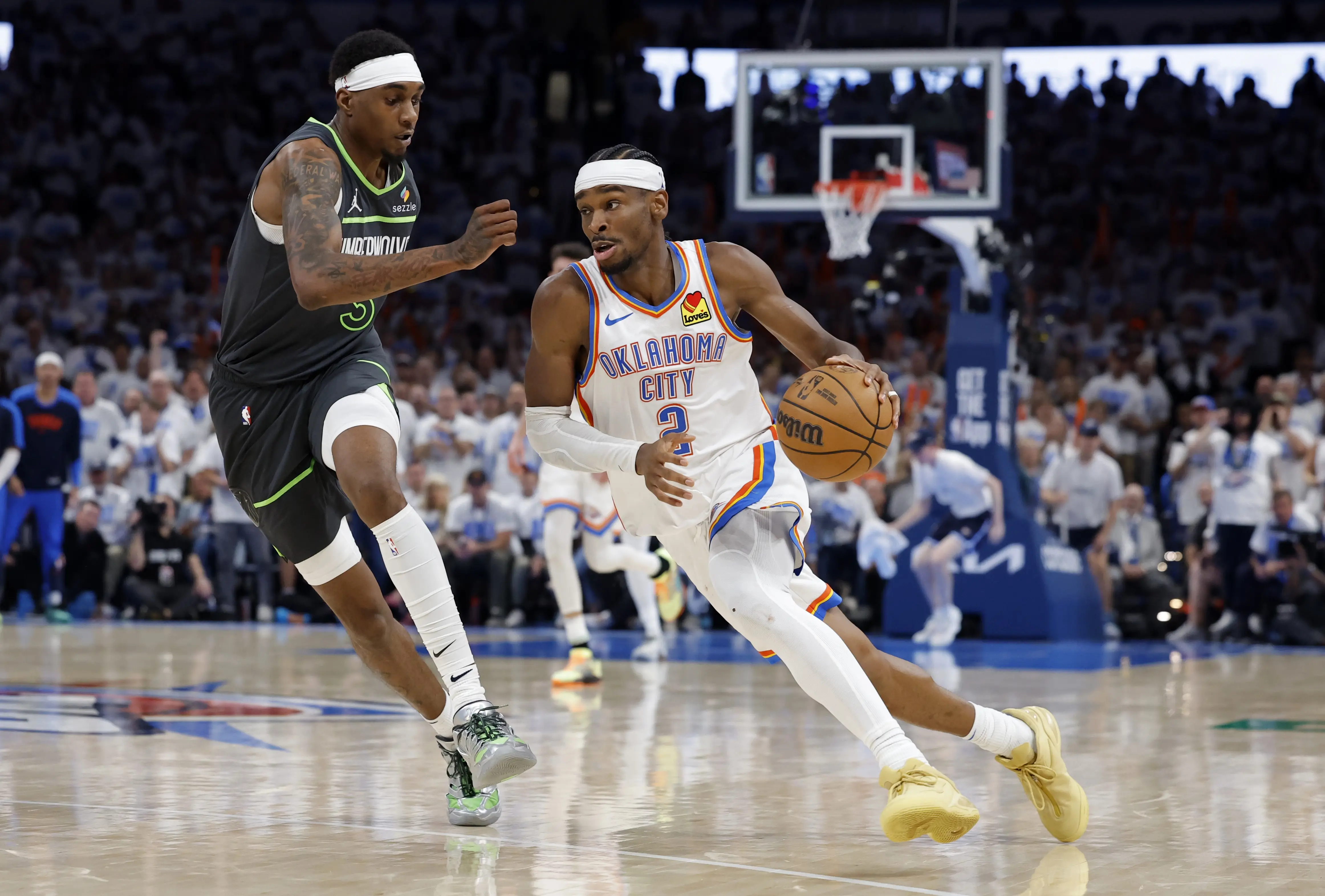 从新星到迷失！雷霆后场双枪为何在总决赛哑火？