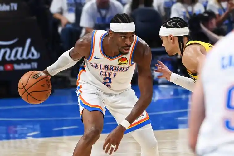 杰威 40 + 暴走雷霆夺赛点，哈利哑火步行者陷绝境