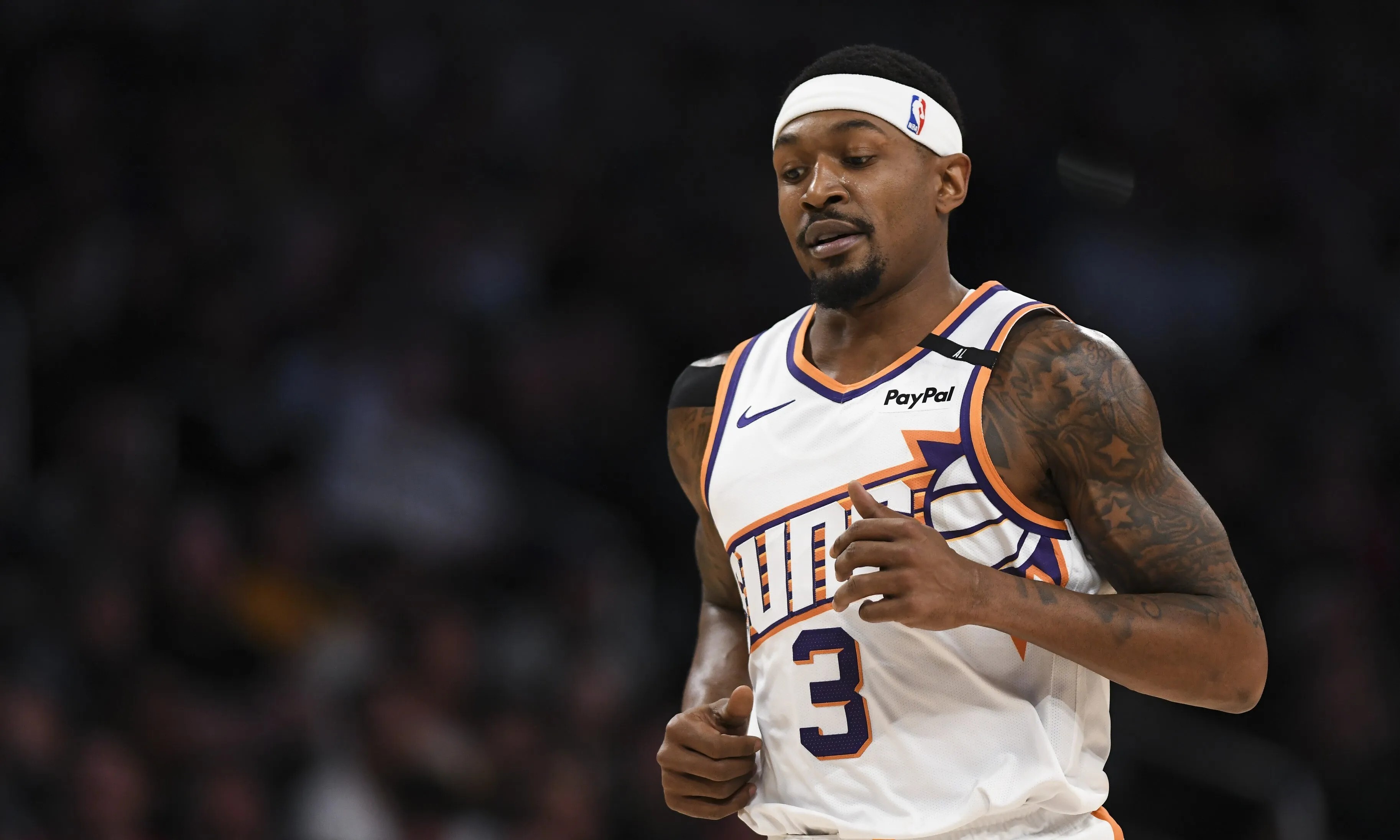 比尔的牺牲式离队：太阳减负狂喜，湖人引援再遇寒流