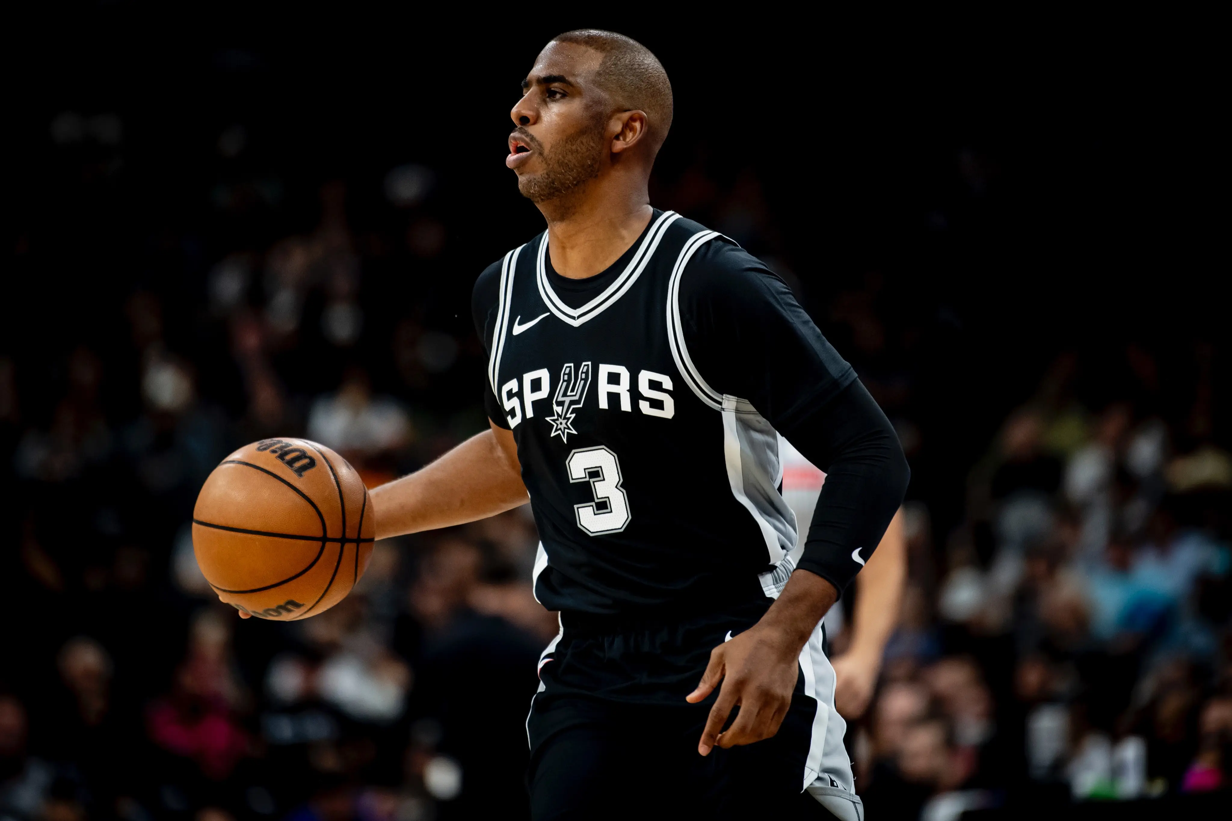 马刺温情送别保罗：40 岁传奇的领导力，是留给圣城最珍贵的礼物