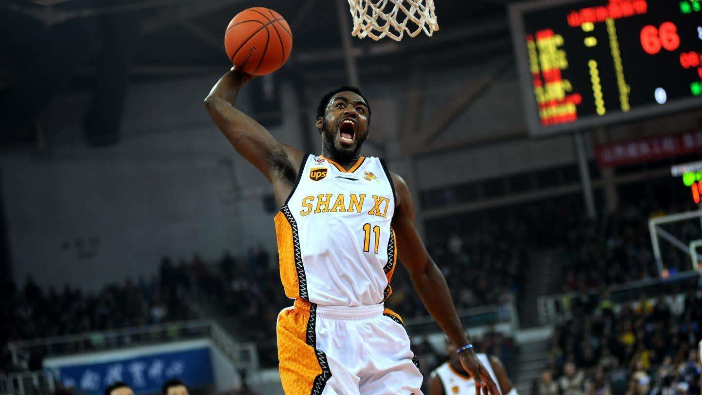 锁定比斯利放弃短板补强，斯通的选择非摆烂：23 岁新星值得押注